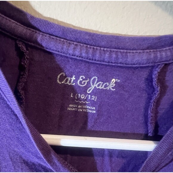 Cat & Jack Girls Tshirt Purple Size L 10/12 - Picture 2 of 3